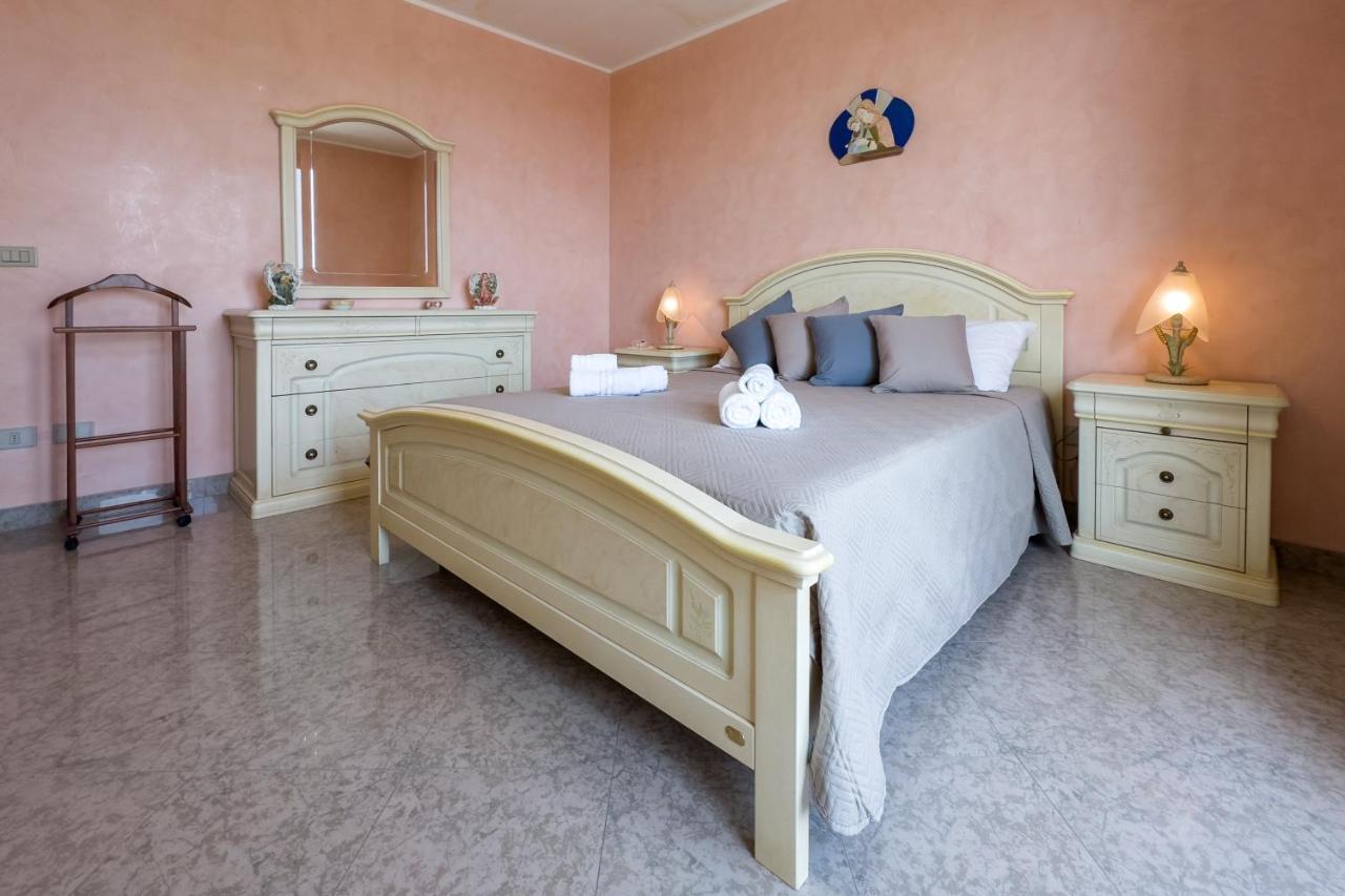 Casa Vacanza Germano Пакіно Екстер'єр фото