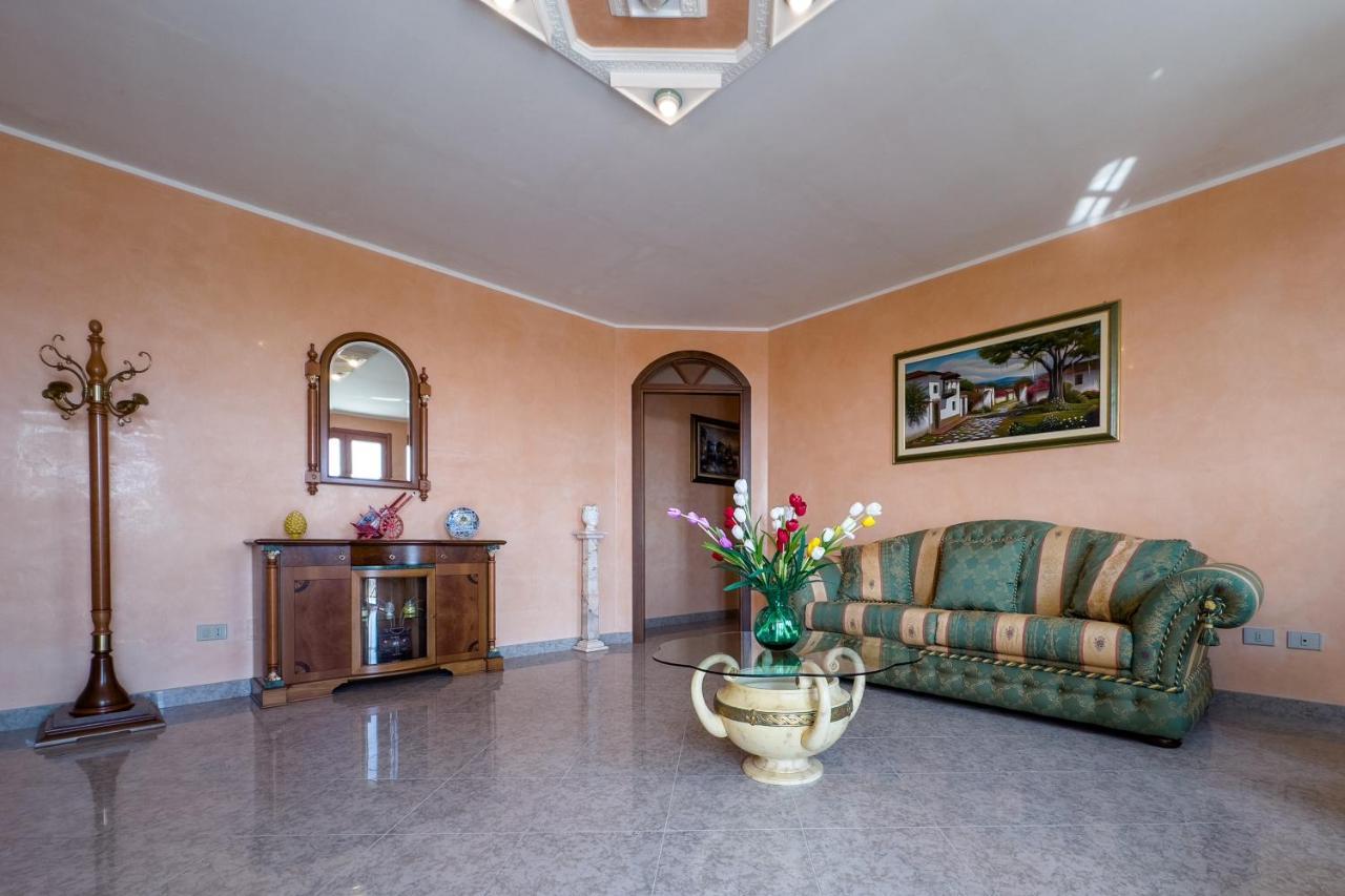 Casa Vacanza Germano Пакіно Екстер'єр фото